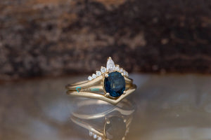Blue green sapphire ring-Solid gold ring-Blue Green Sapphire wedding ring set-Sapphire Halo Ring-Oval sapphire ring-Womens sapphire ring